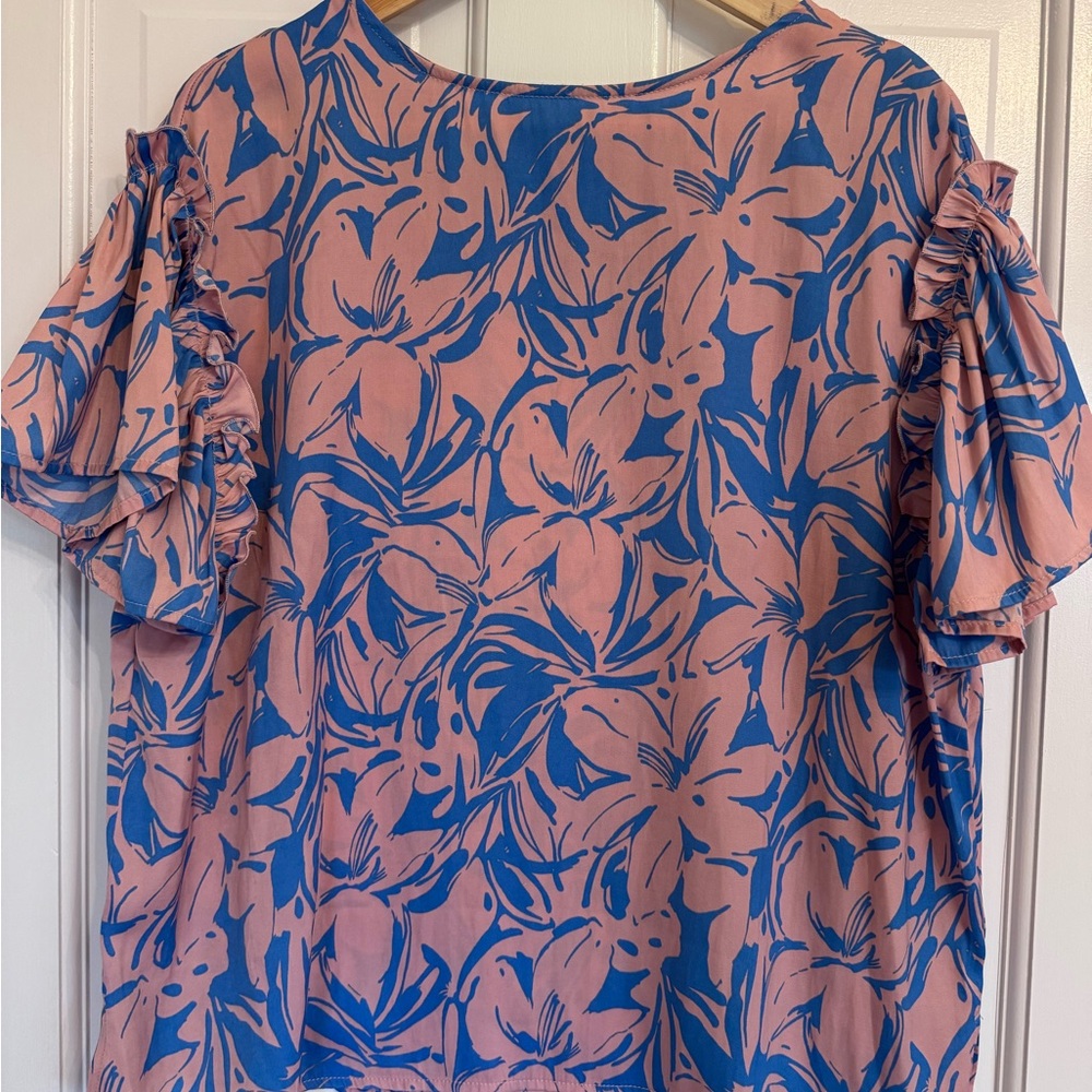 Floral Ruffle Sleeve Blouse in Pink & Blue